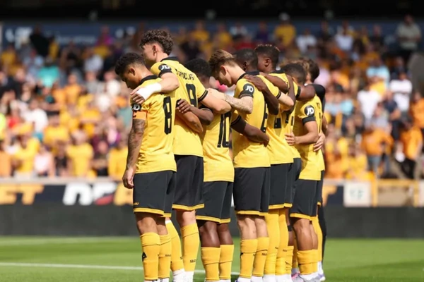 Wolverhampton  por Divulgação