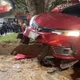 Imagem - Motorista invade calçada de praça e atropela sete pessoas na Bahia