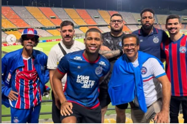 Hebert acompanhando o Bahia na Libertadores por Reprodução/ @hebertwilianboxe