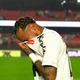 Imagem - Neymar deixa o campo chorando após pior derrota da carreira: 'Uma merda'