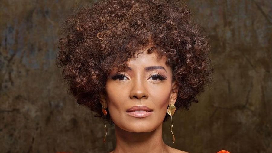 A atriz Isabel Fillardis por Reprodução/Globo/Nana Moraes