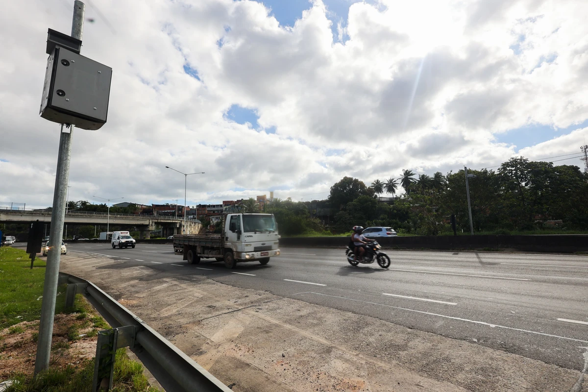 Radar na BR-324 por Marina Silva/CORREIO