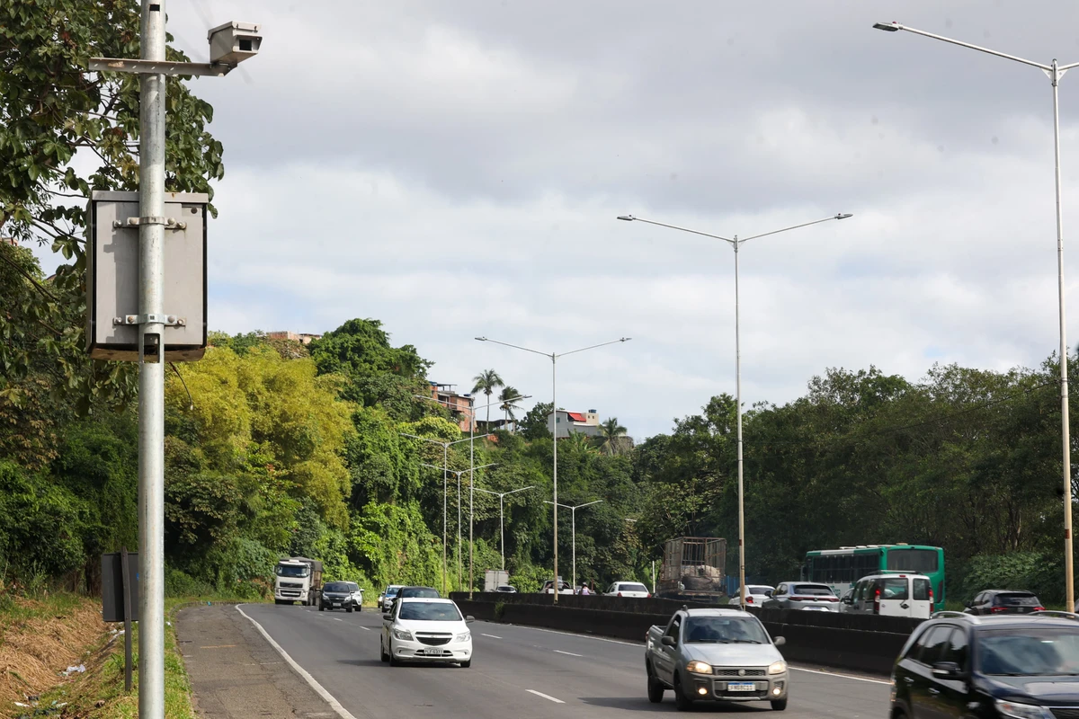 Radar na BR-324 por Marina Silva/CORREIO