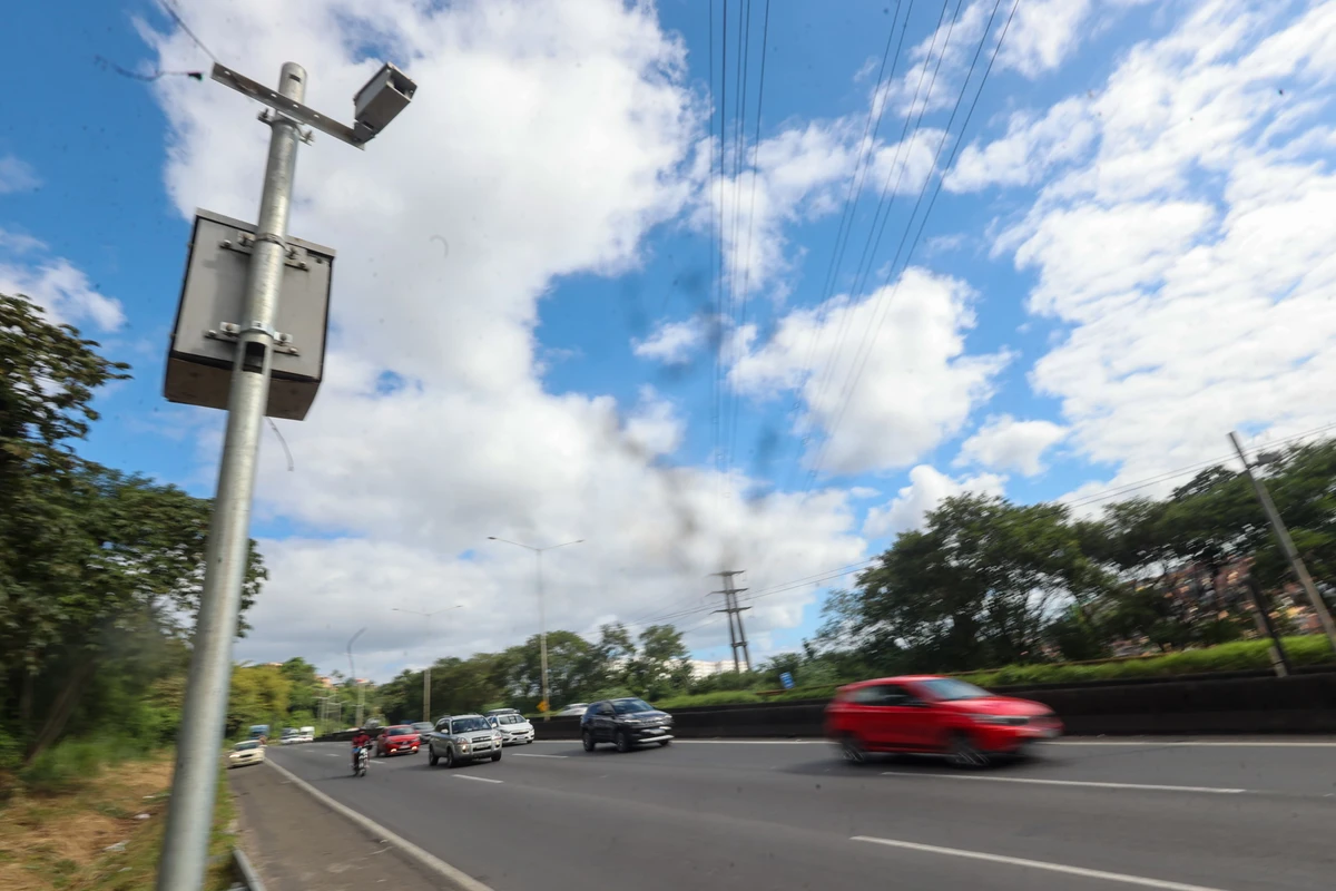 Radar na BR-324 por Marina Silva/CORREIO