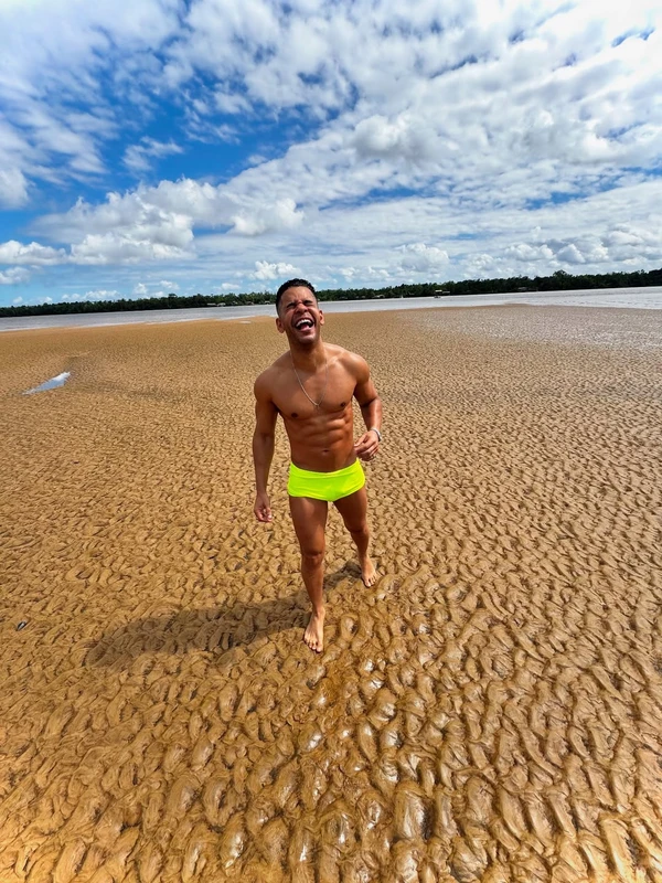 Felipe Velozo por Reprodução/Instagram