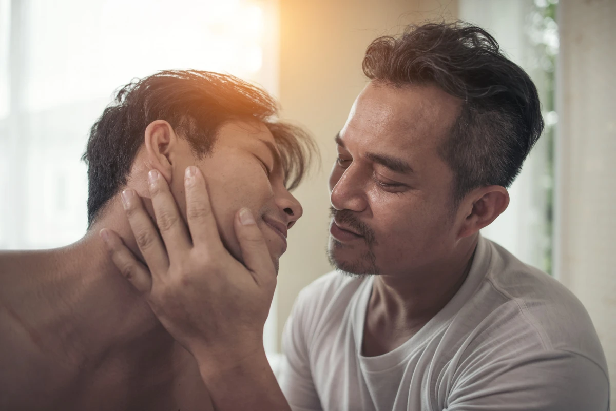 Sexo entre homens por Freepik
