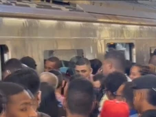 Imagem - Trens da linha 1 do metrô de Salvador estão parados