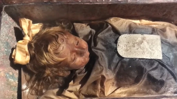 A “Bela Adormecida” italiana segue intacta um século após sua morte
