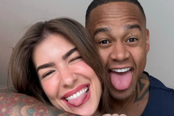 Casal começou relacionamento em 2017