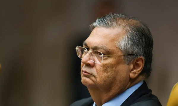 Ministro Flávio Dino, durante sessão de abertura do segundo semestre judiciário