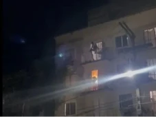 Imagem - Homem mata companheira a marretadas em varanda de apartamento em Lauro de Freitas