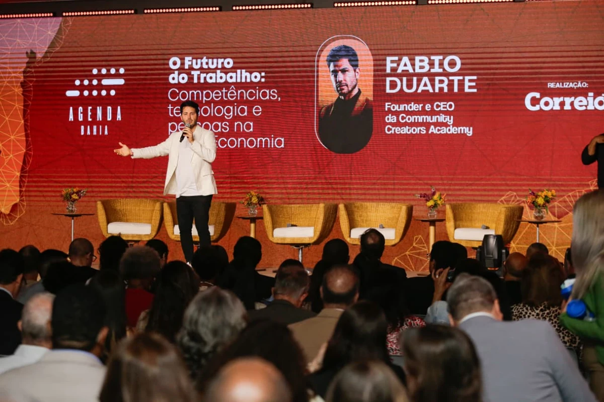 Fábio Duarte falou no evento por Arisson Marinho/CORREIO