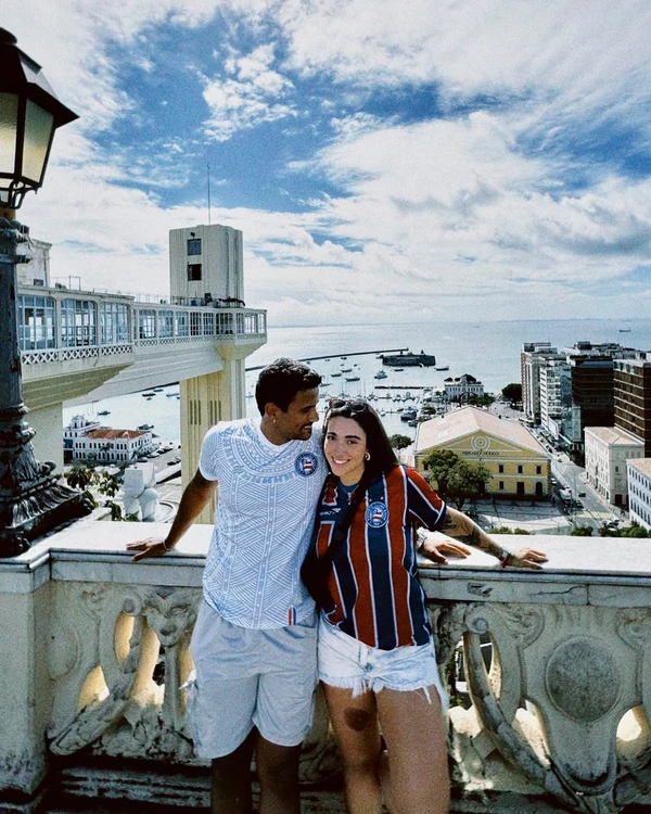 Giovanna Lima e Lucas Pizane por Reprodução/Instagram