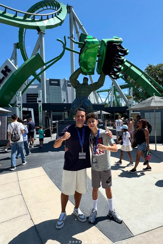 Marcus Buaz e filho José Marcus Buaiz em Orlando por Reprodução / Instagram
