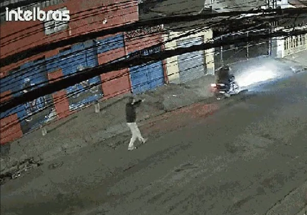 PM atirou após ser roubado por Reprodução