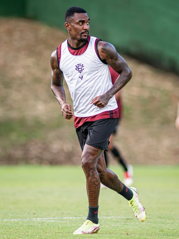 Vitória treinando em preparação para encarar o Flamengo por Victor Ferreira/EC Vitória