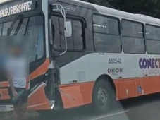 Imagem - Motociclista morre após colidir com ônibus na Região Metropolitana de Salvador