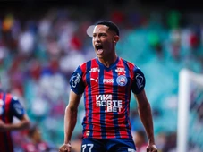 Imagem - 'Hoje é festa': Celebra Tiago, herói da classificação do Bahia na Copa do Nordeste