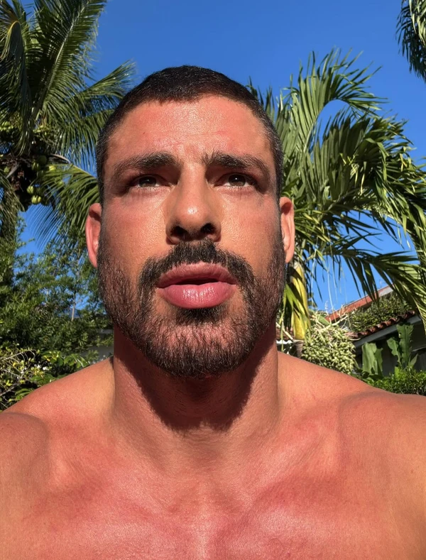 Cauã Reymond por Reprodução/Instagram
