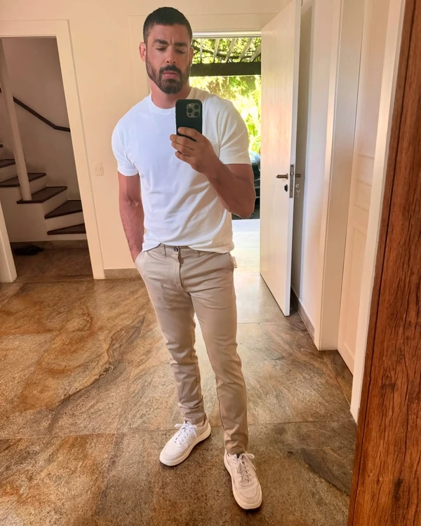 Cauã Reymond por Reprodução/Instagram