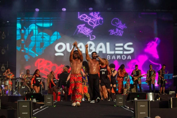 Quabales Banda presta homenagem à Preta Gil nesta sexta