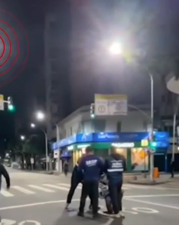 Suspeitos de furto foram presos minutos depois por Divulgação/SEOP