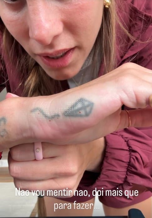 Tatuagens de Shantal Verdelho por Reprodução/Instagram