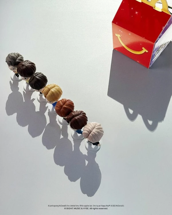 TinyTAN no McDonald's por Reprodução