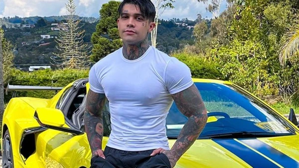 Yeferson Cossio por  Reprodução