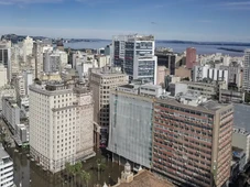 Imagem - Prefeitura abre concurso para professor com salários de até R$ 6.990,44