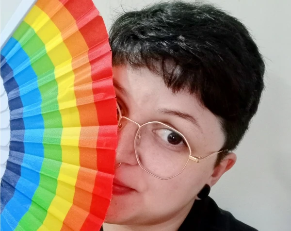 A designer Beatriz Blesa sofre com a fibromialgia: 'É uma dor que a gente sente 24 horas por dia' 