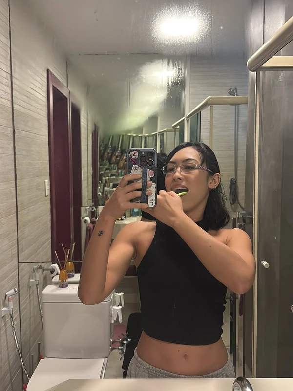 Ana Hikari por Reprodução/Instagram