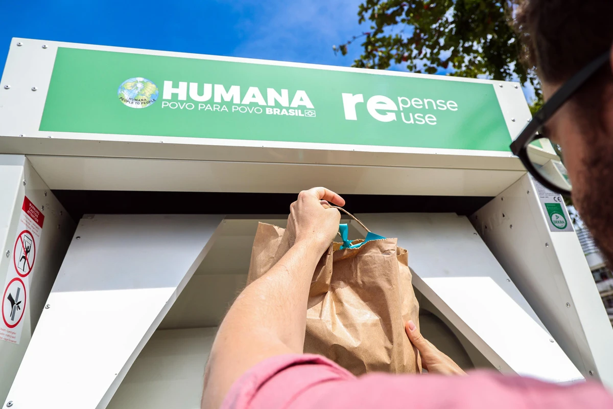 Instalação de novos contêineres do Projeto Repense Reuse por Bruno Concha/Secom