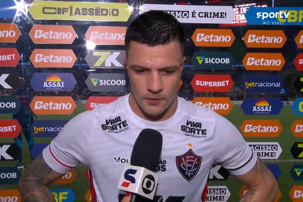 Renato Kayzer em entrevista após goleada sofrida para o Flamengo