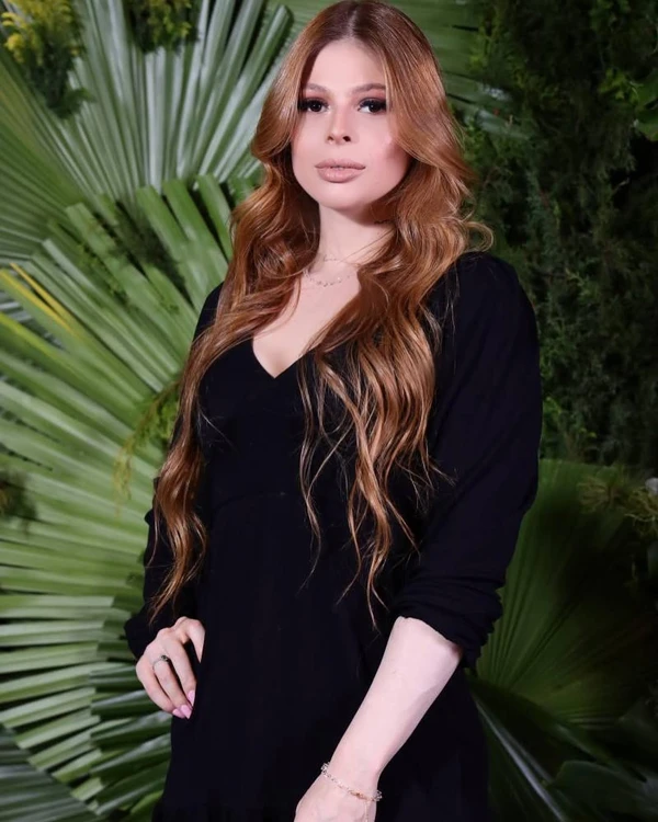 Samira Khouri por Reprodução