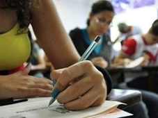 Imagem - Salários que chegam a R$ 37 mil: veja concursos com vagas exclusivas para PCDs