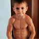 Imagem - Menino mais forte do mundo surpreende com músculos de adulto aos 5 anos