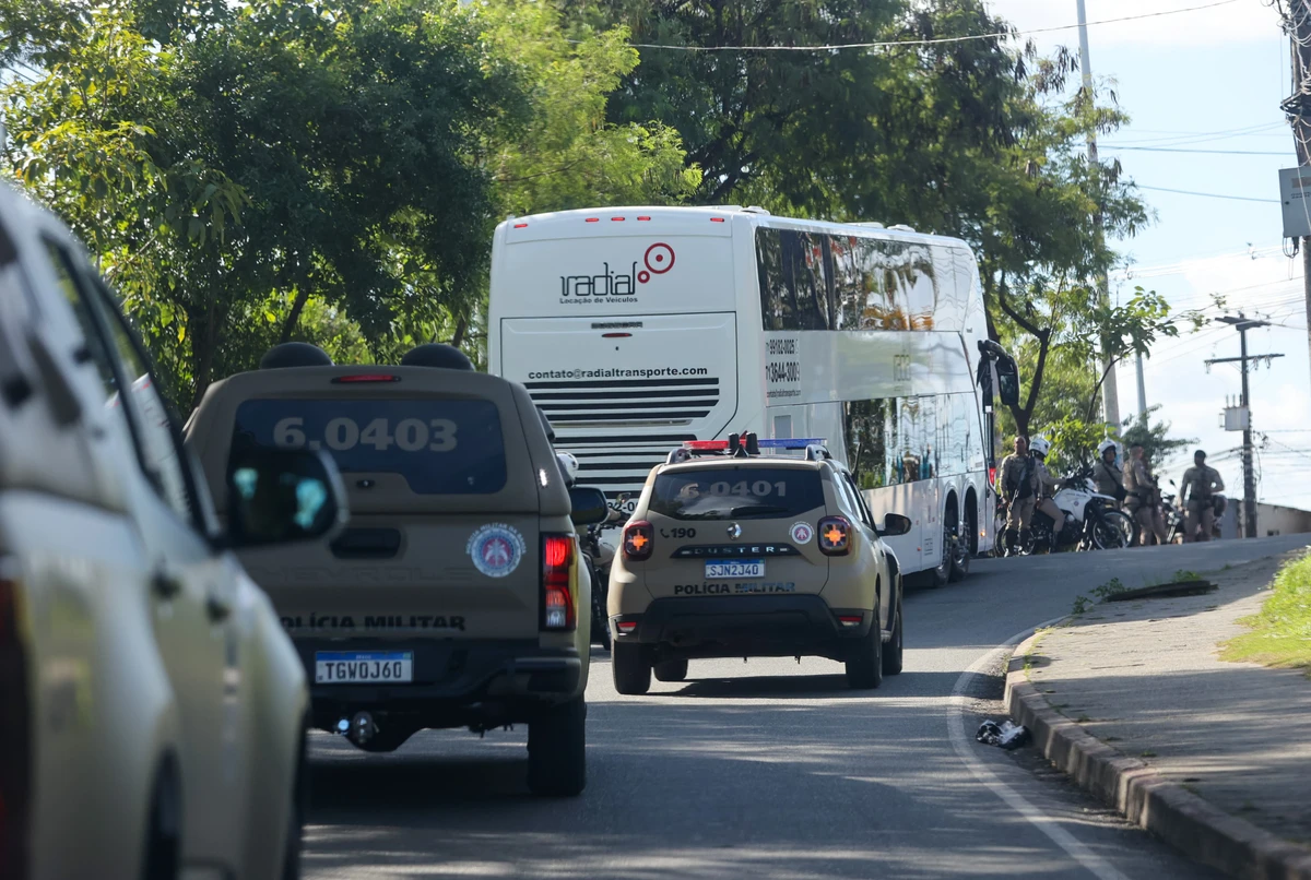 Desembarque do Vitória em Salvador após derrota por 8 a 0  por Marina Silva/CORREIO