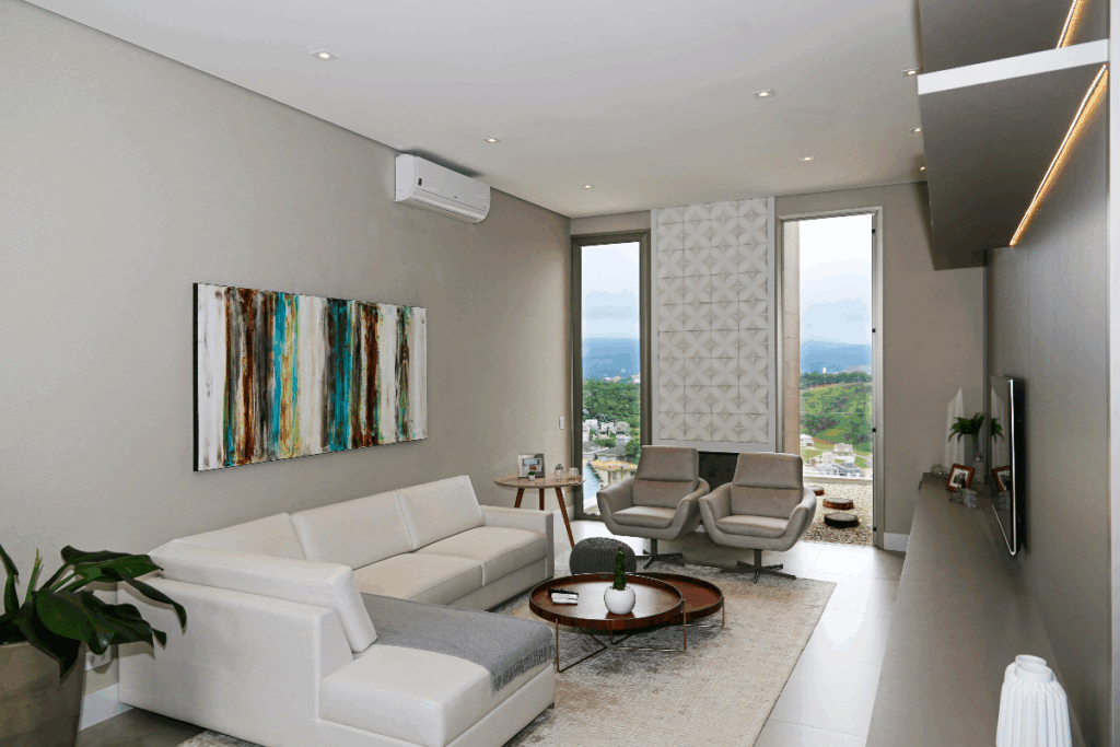 [Edicase]A etapa de instalação do forro exige um planejamento detalhado para evitar aberturas constantes (Projeto: Meneghisso & Pasquotto Arquitetura | Imagem: Divulgação) por Projeto: Meneghisso &amp; Pasquotto Arquitetura | Imagem: Divulgação