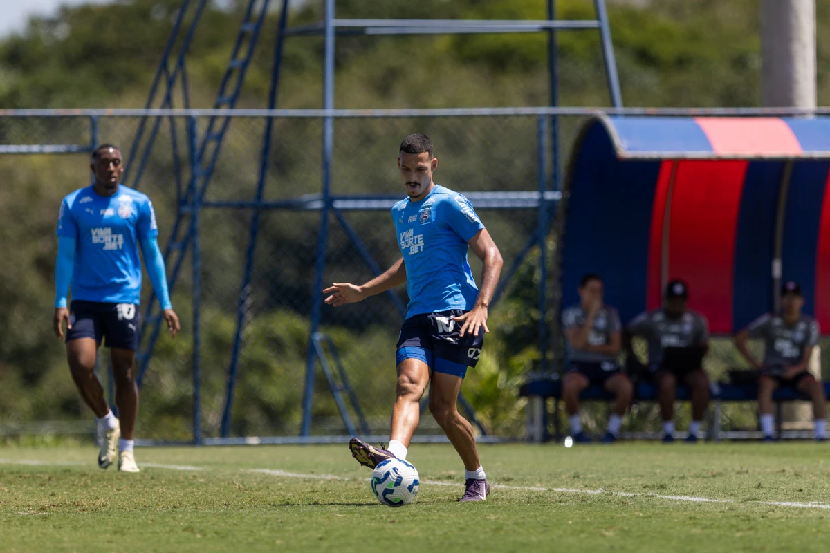 Elenco do Bahia treinando em preparação para encarar o Fluminense (26/8) por Rafael Rodrigues/EC Bahia