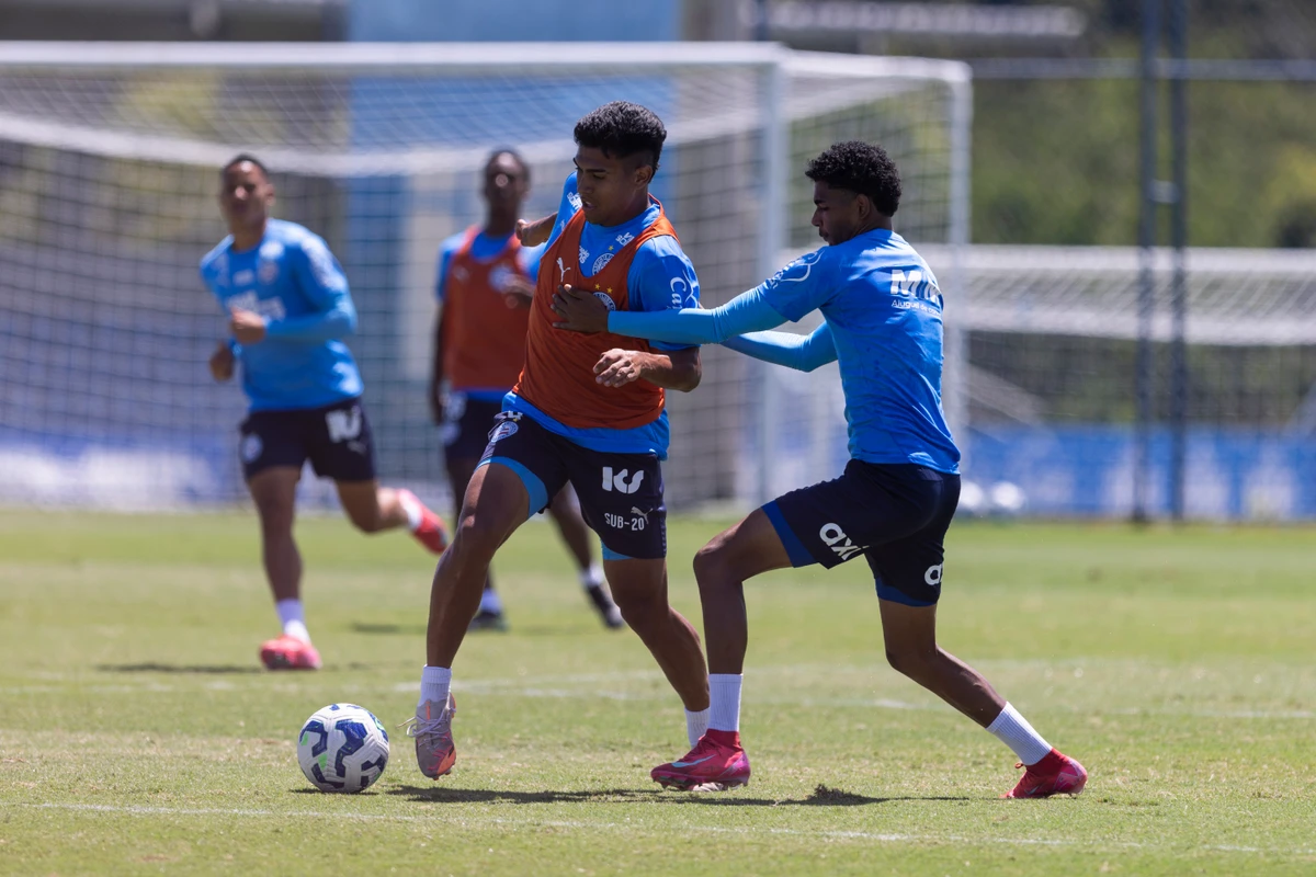 Elenco do Bahia treinando em preparação para encarar o Fluminense (26/8) por Rafael Rodrigues/EC Bahia