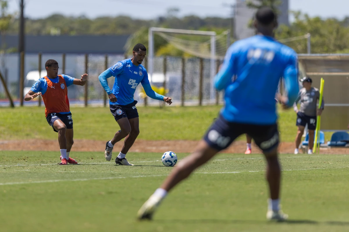 Elenco do Bahia treinando em preparação para encarar o Fluminense (26/8) por Rafael Rodrigues/EC Bahia