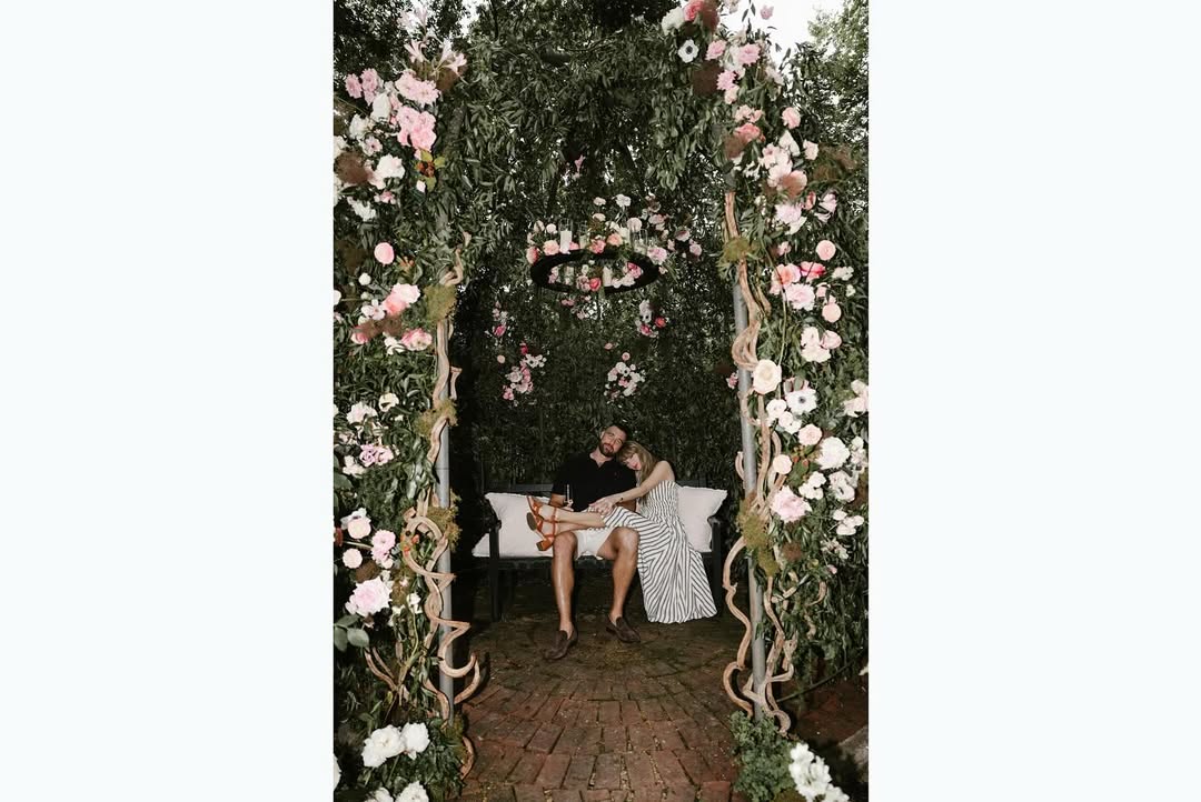 Taylor Swift e Travis Kelce por Reprodução/Instagram