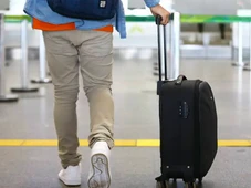 Imagem - Adeus às malas com rodinhas: descubra a opção que pode substituí-las nas viagens