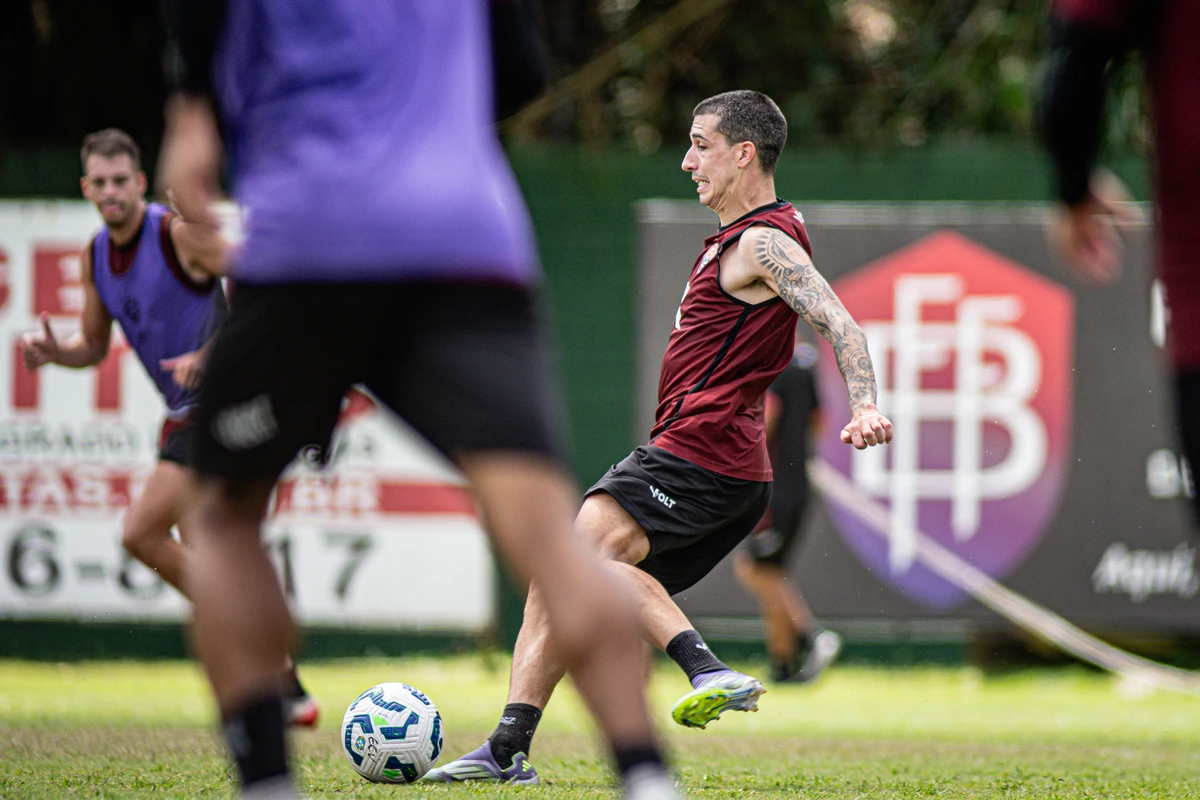Segundo treino do Vitória sob as ordens de Rodrigo Chagas por Victor Ferreira/EC Vitória