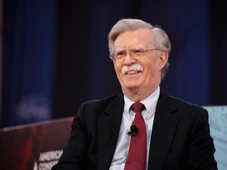 Imagem - De aliado a alvo: como John Boton entrou na mira do FBI