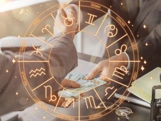 Imagem - Quer receber um dinheiro inesperado? Confira simpatias fáceis que podem ajudar