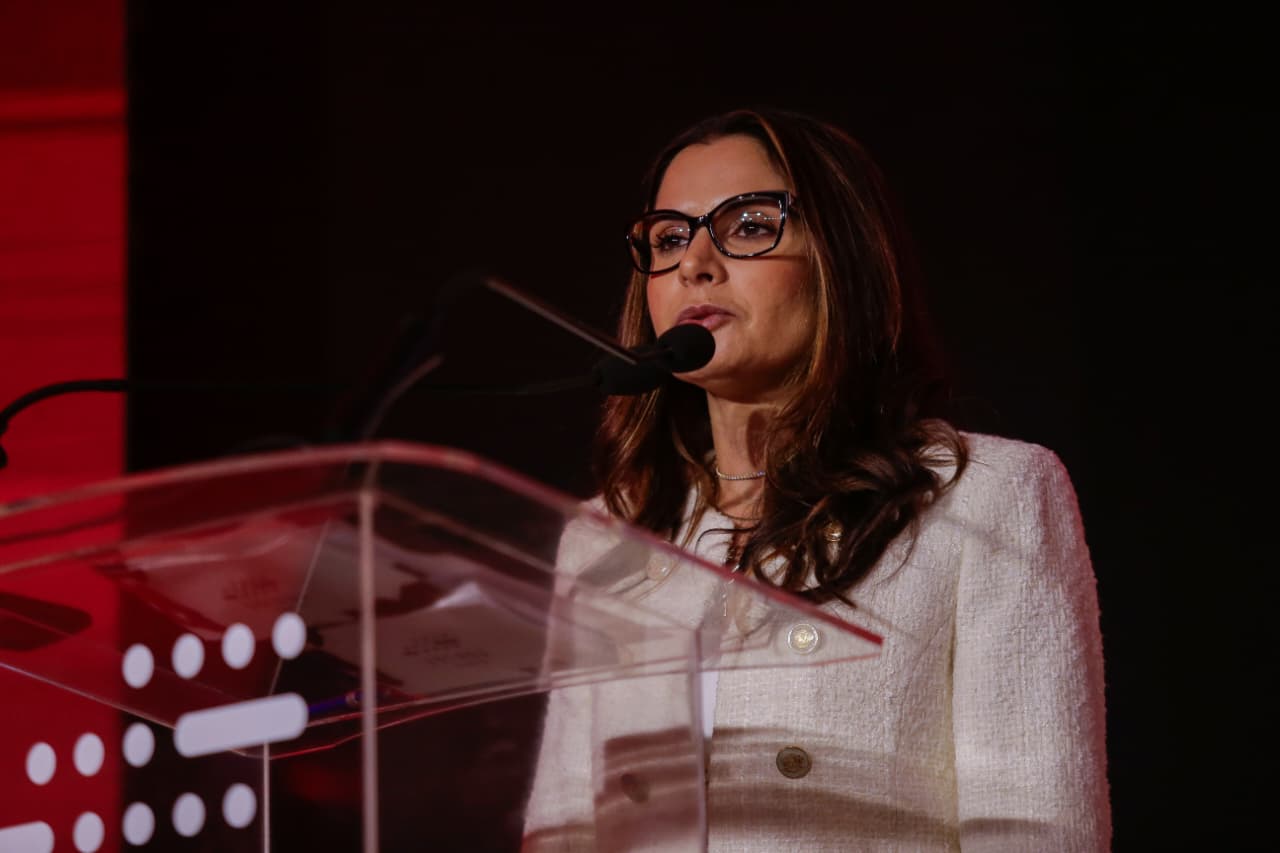 Renata de Magalhães Correia ressaltou a importância do evento como espaço de construção coletiva para os desafios do presente e do futuro por Arisson Marinho