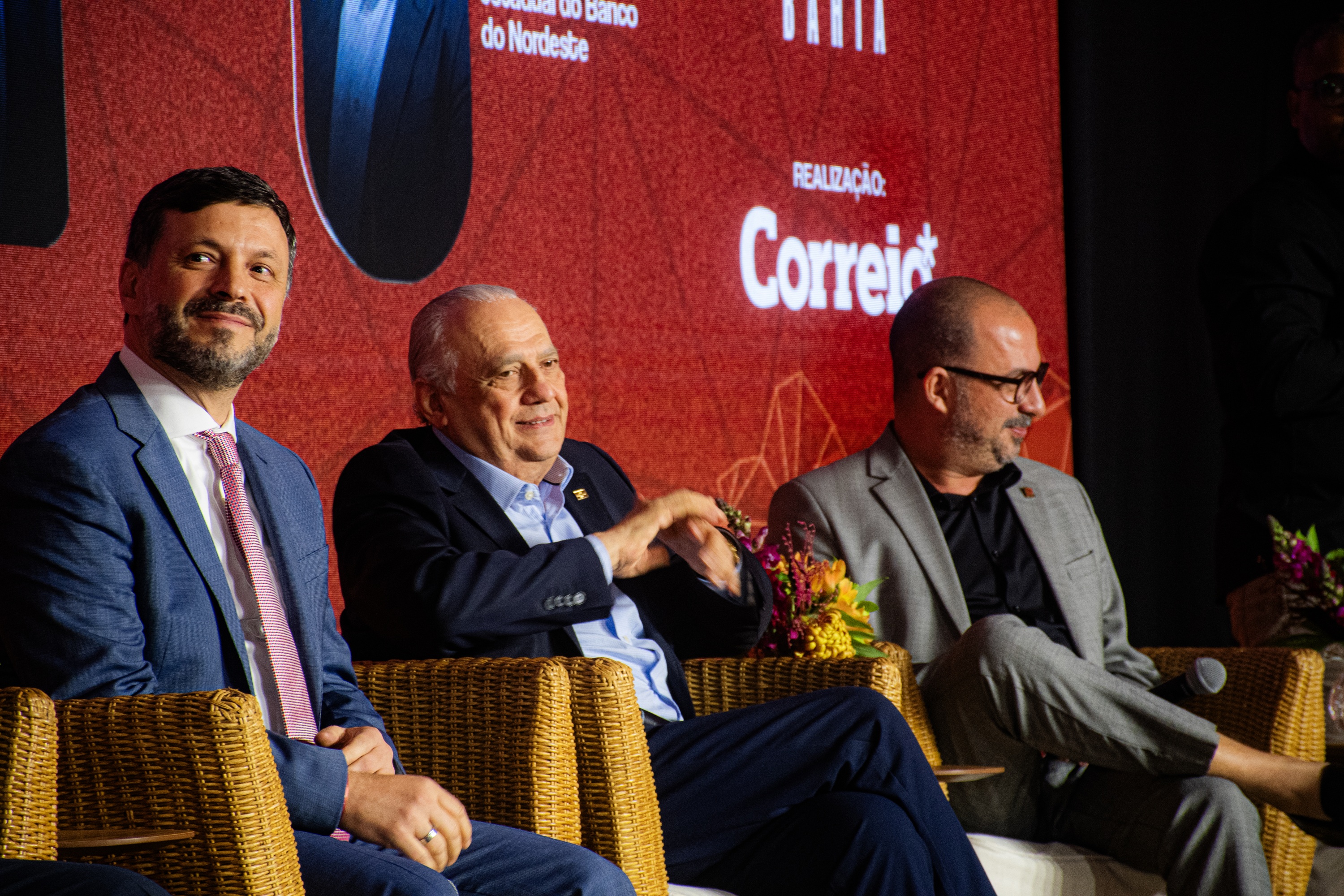 Fábio Santos, Jorge Khoury e Pedro Lima Neto completaram o painel  por Lucas Assis