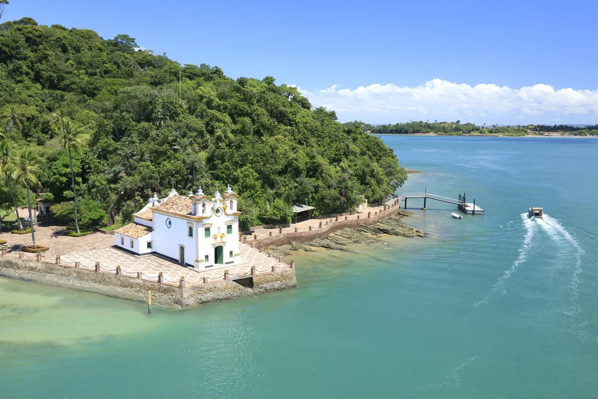 Ilha dos Frades por Divulgação